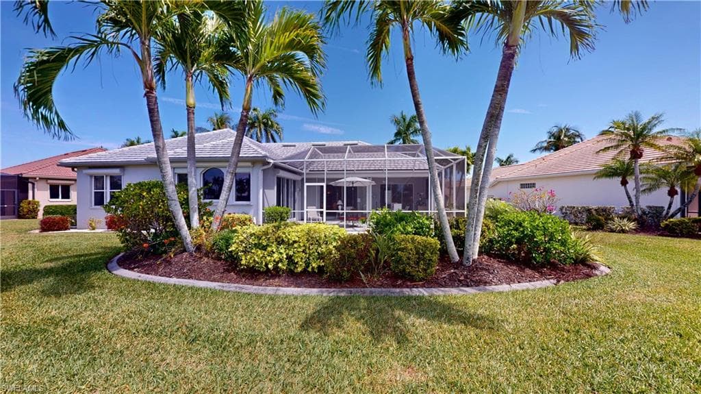 16137 Edgemont DR-37