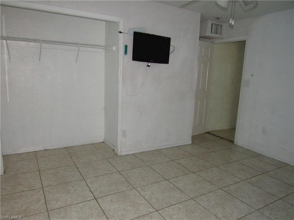 2365 Canal ST-12