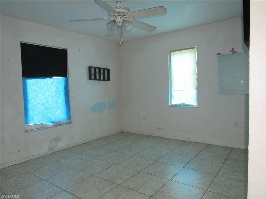 2365 Canal ST-5