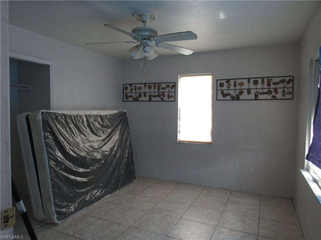 2365 Canal ST-11