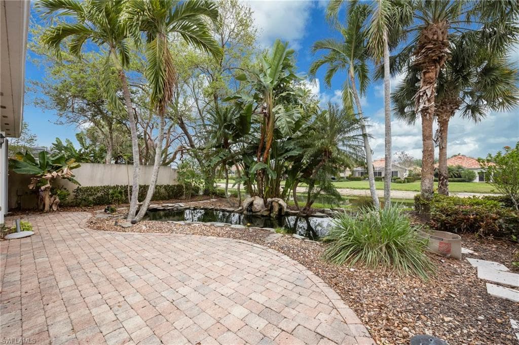 4260 Montalvo CT-10