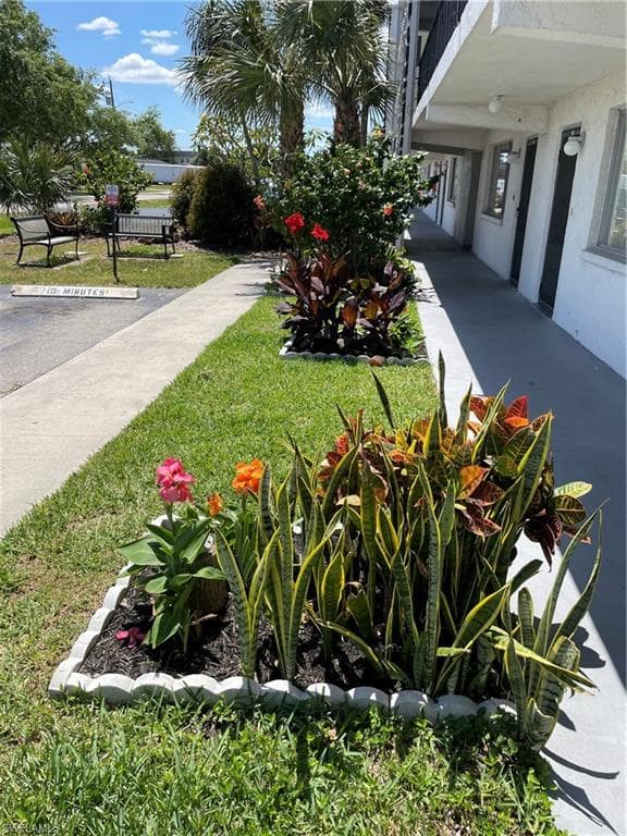 4906 Victoria DR 313-3