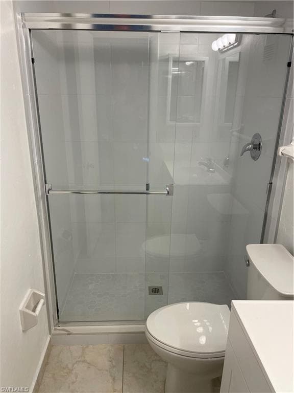 4906 Victoria DR 313-24
