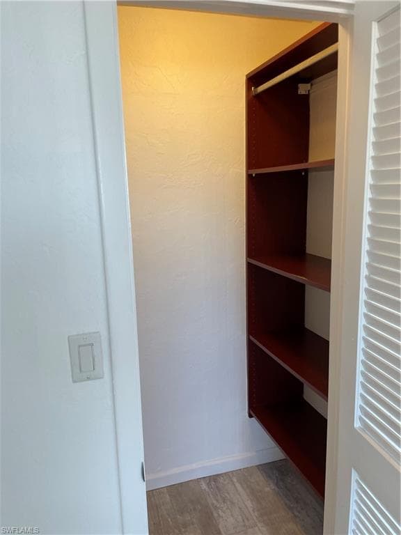 4906 Victoria DR 313-14