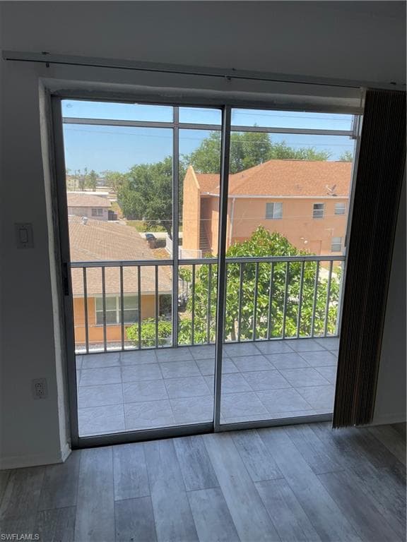 4906 Victoria DR 313-19