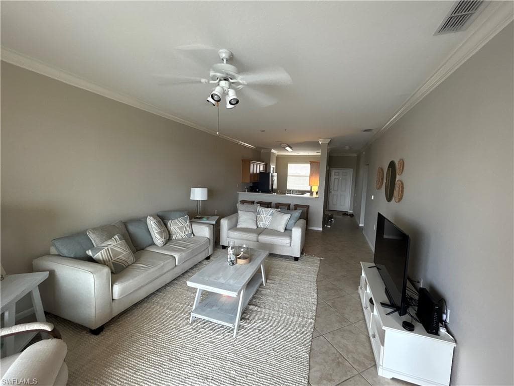 8470 Kingbird LOOP 1046-6