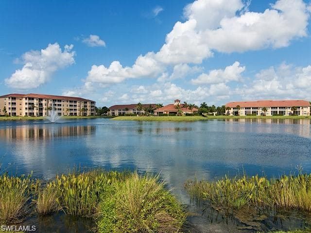 8470 Kingbird LOOP 1046-3