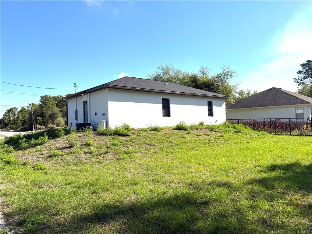 914 Sunrise BLVD-4
