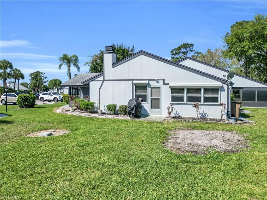 10438 Lakeport CT-20