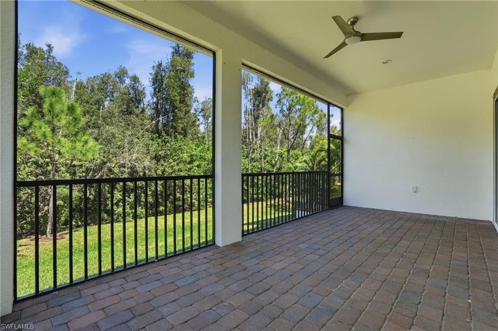 8752 Banyan Bay BLVD-24