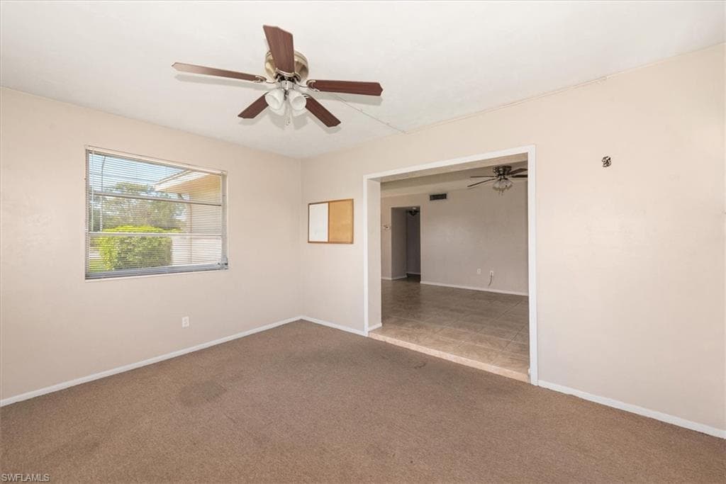712 Joel BLVD-10