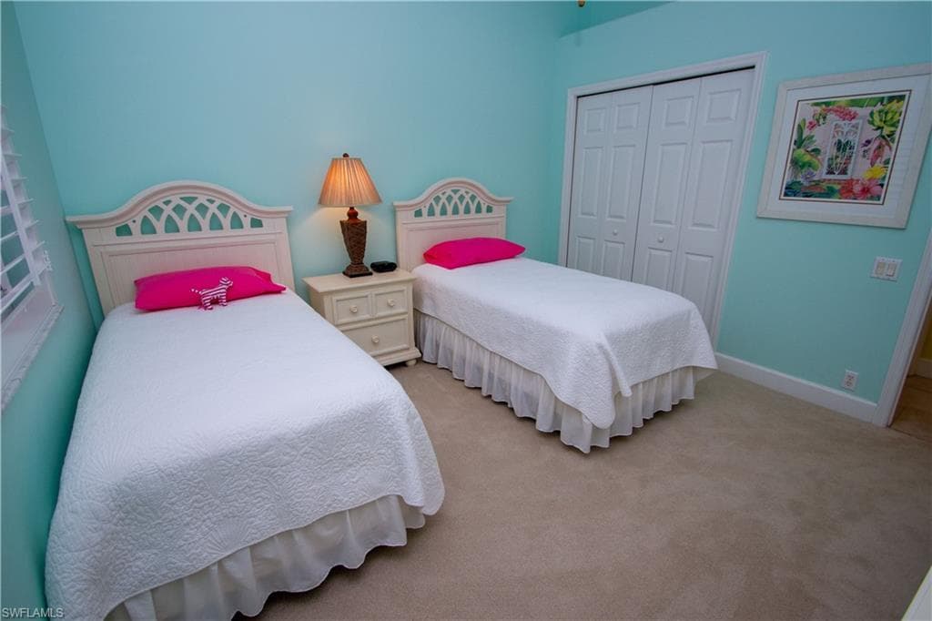 8229 Allendale CT-36