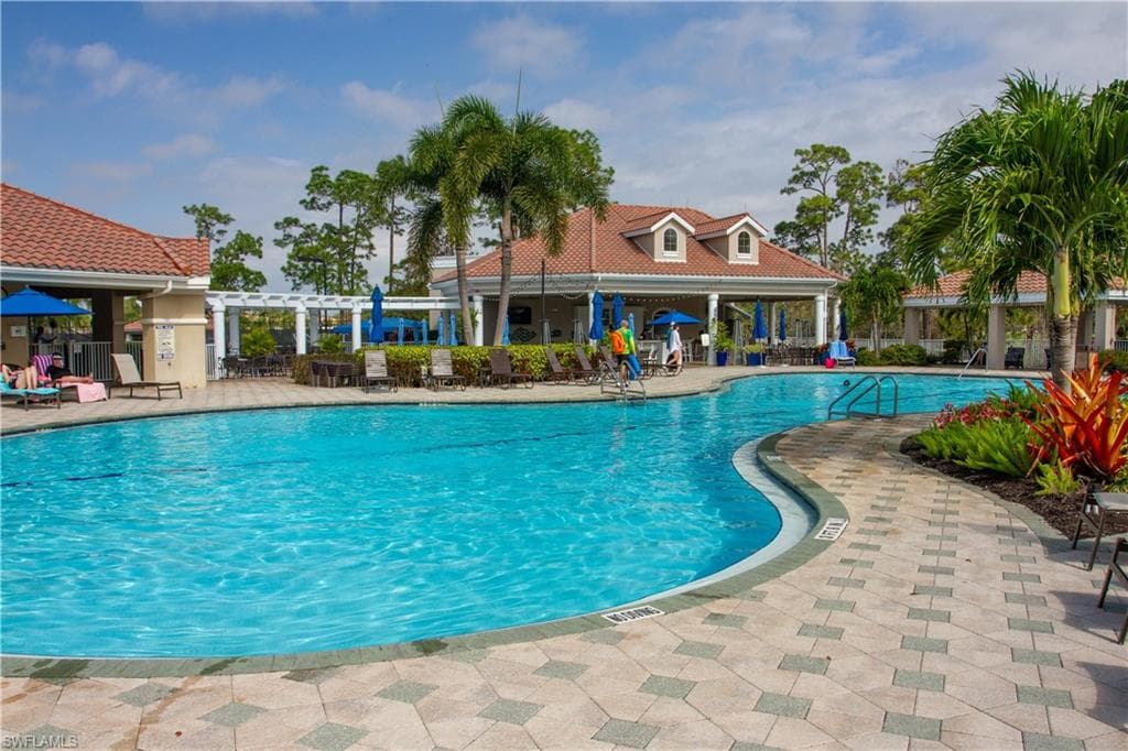 8229 Allendale CT-45