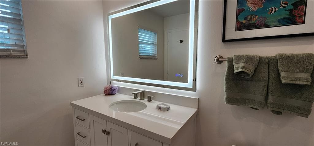 91 Georgetown BLVD 91-9