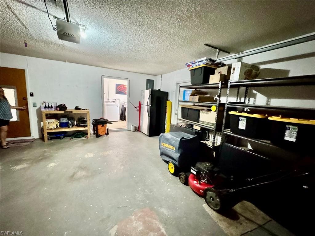 1654 Fountainhead RD-28