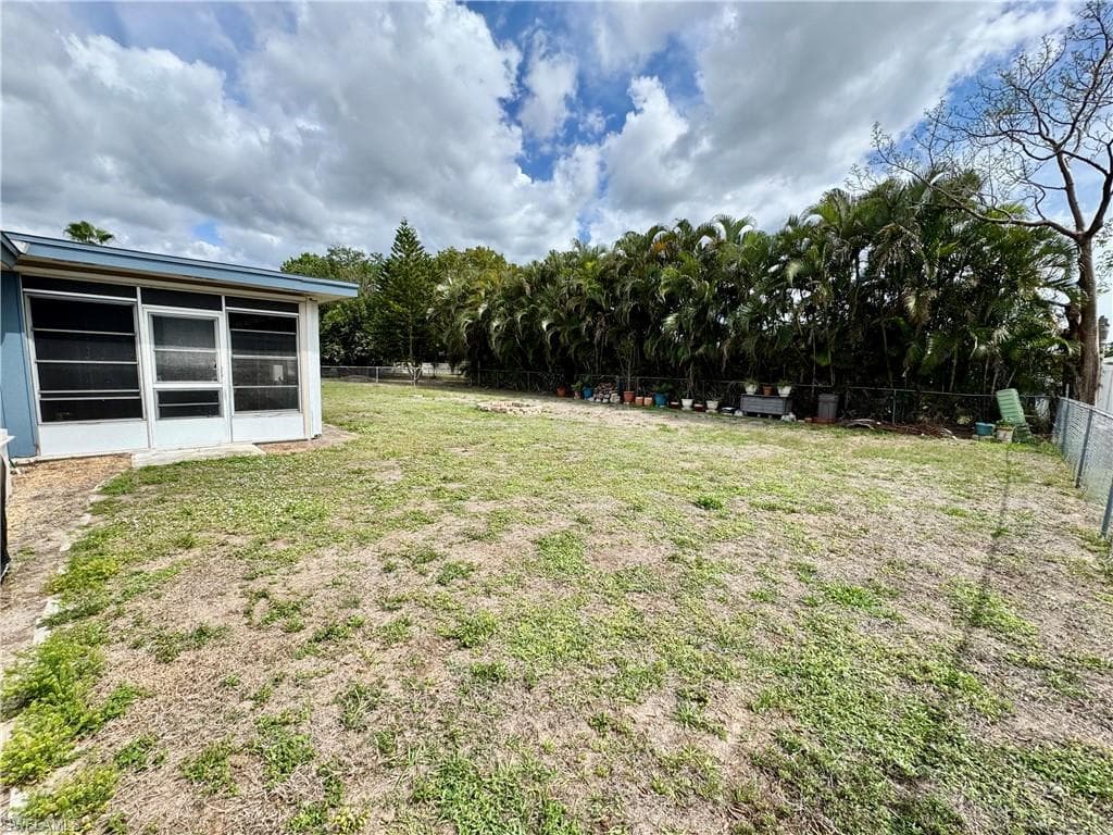 1654 Fountainhead RD-33