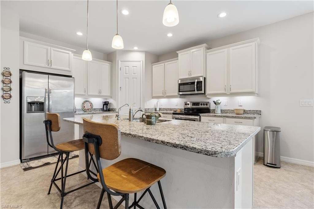 2935 Sunset Pointe CIR-6