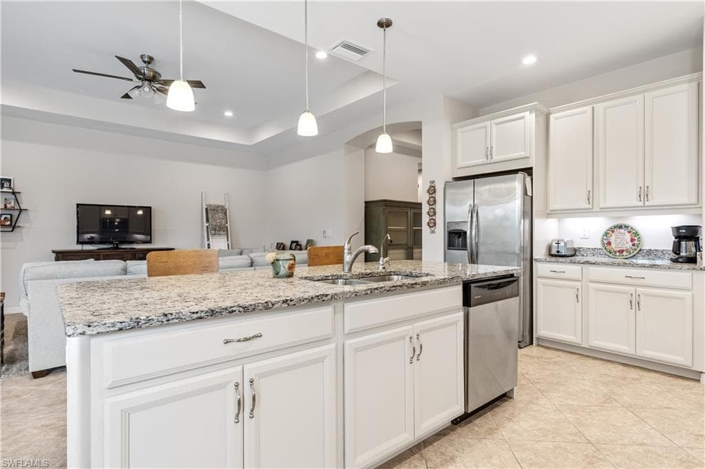 2935 Sunset Pointe CIR-9