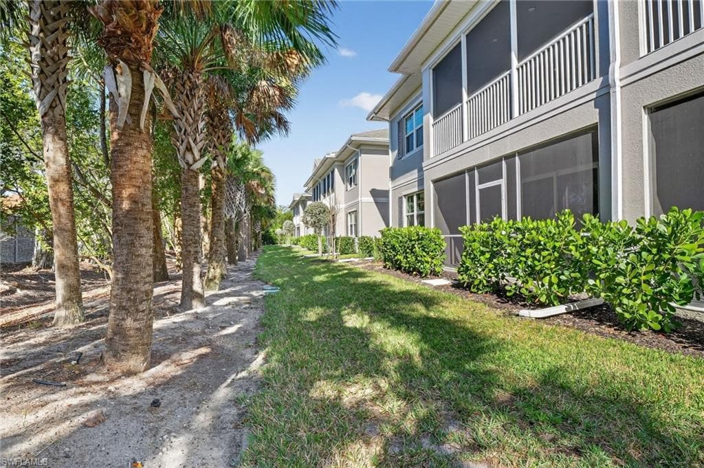 286 Indies DR E 202-20