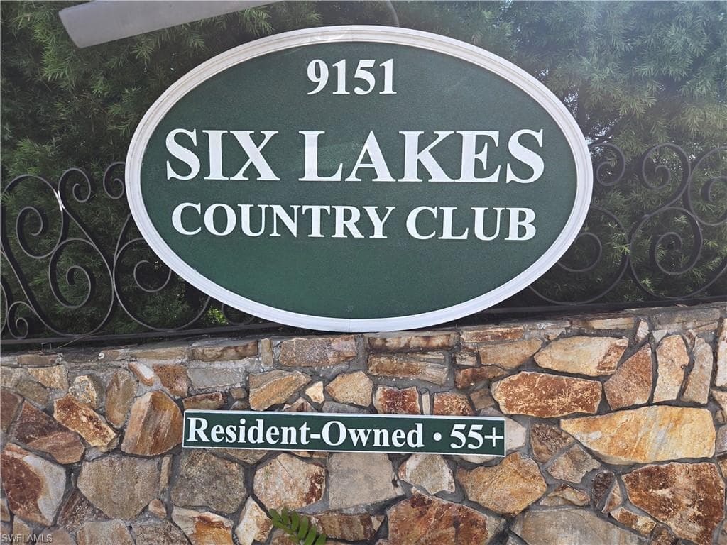 450 N Snead DR-29