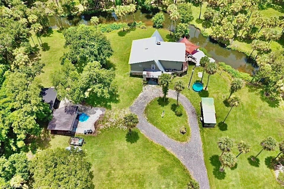 5121 Muddy LN-3