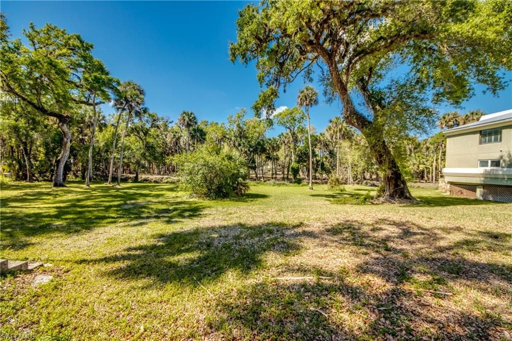 5121 Muddy LN-36