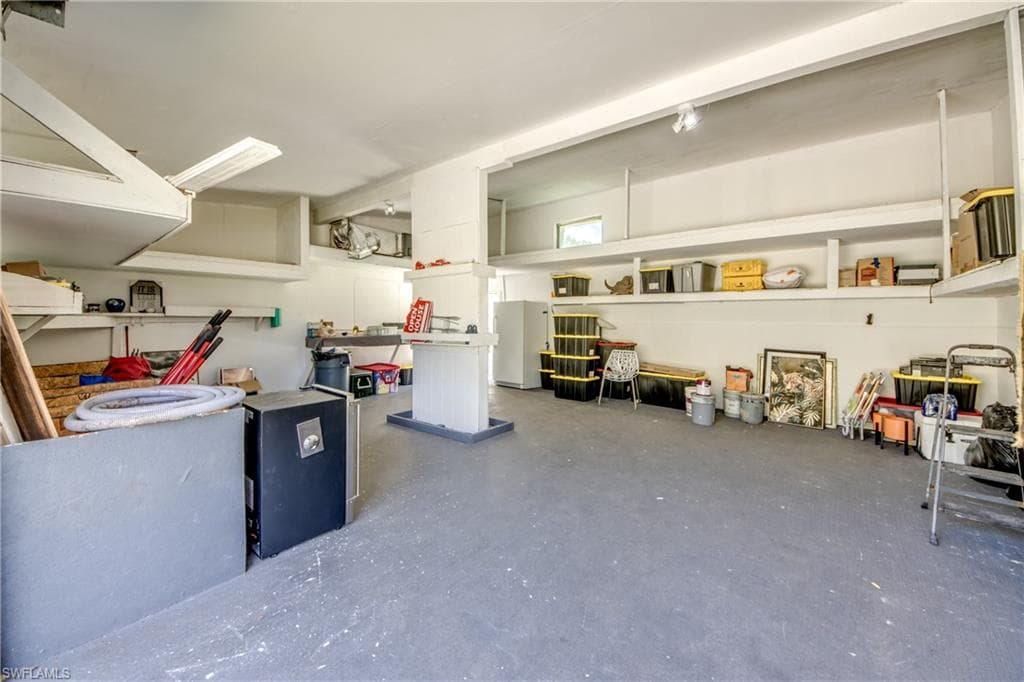 5121 Muddy LN-50