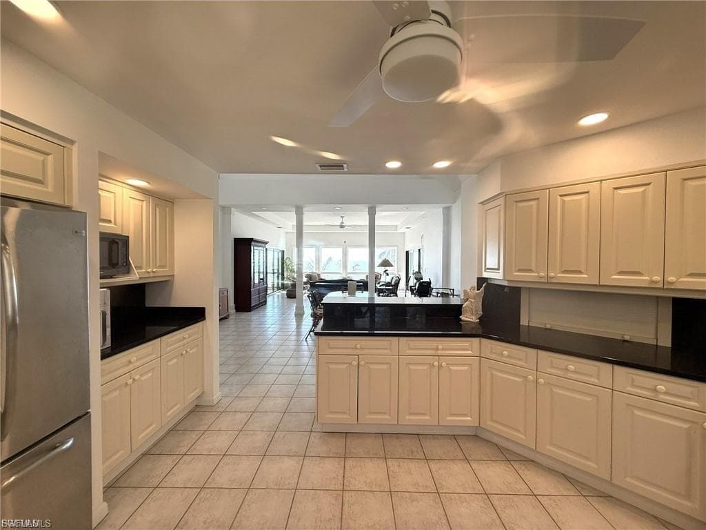 484 Gulf Bend DR-13