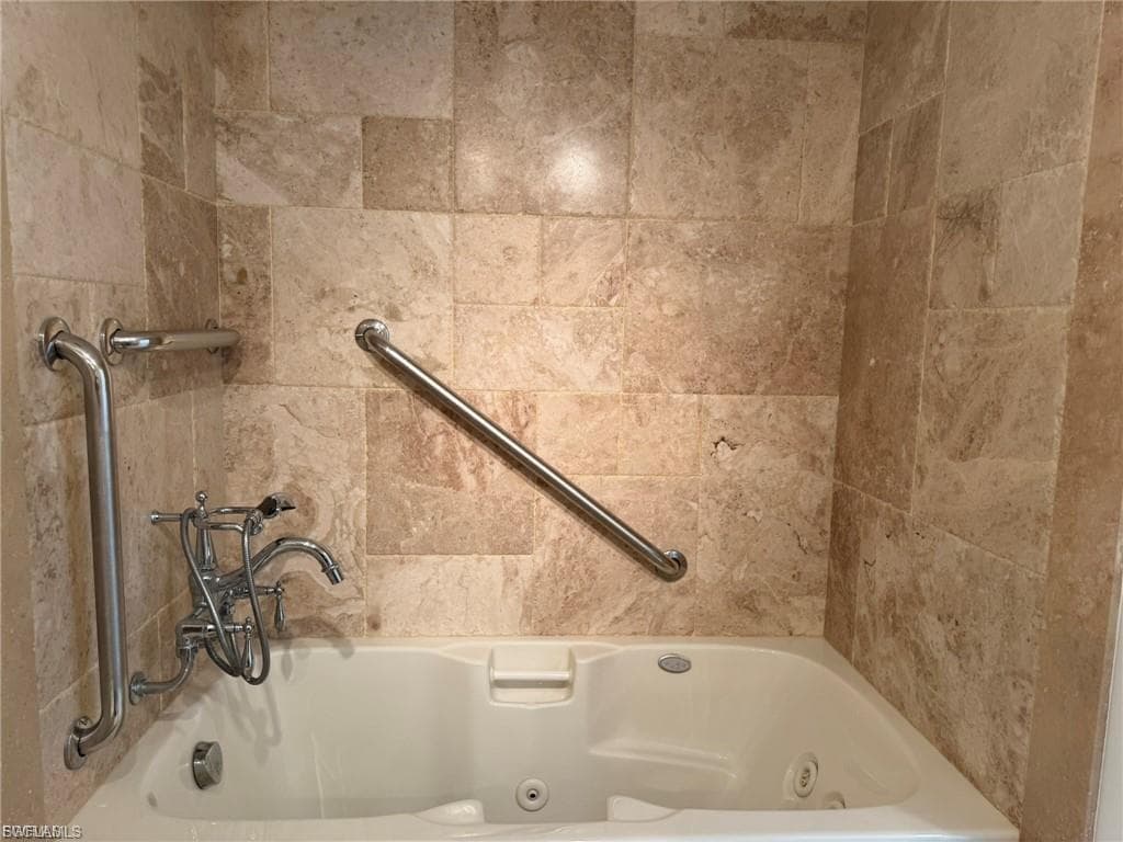 484 Gulf Bend DR-26