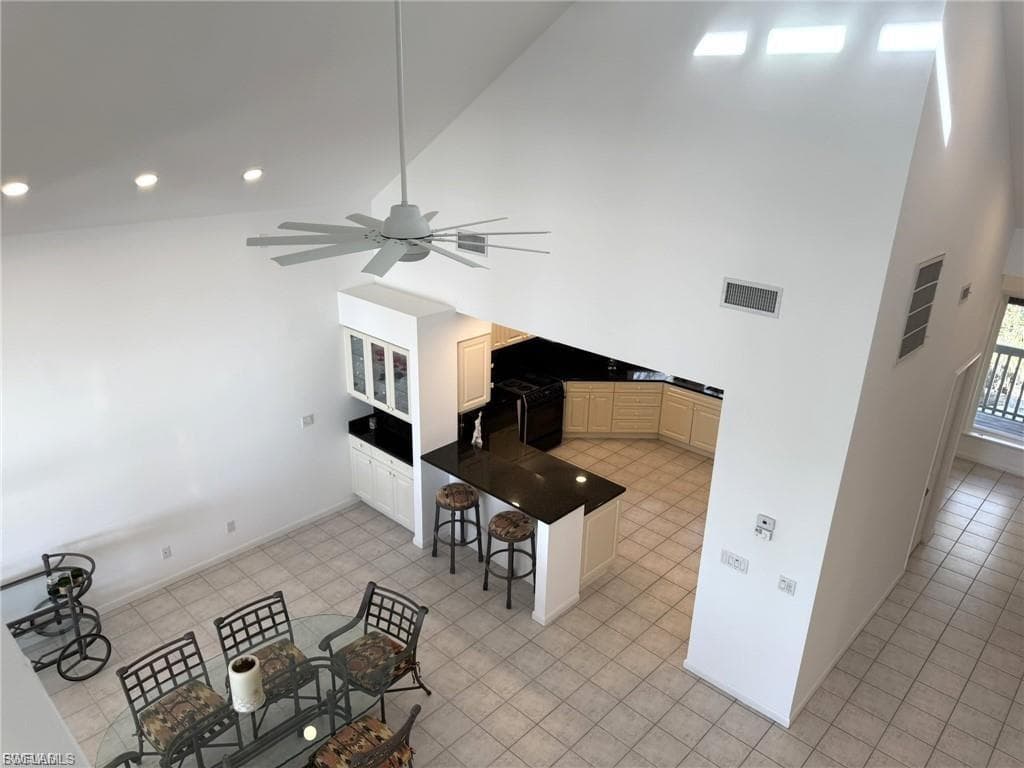 484 Gulf Bend DR-8
