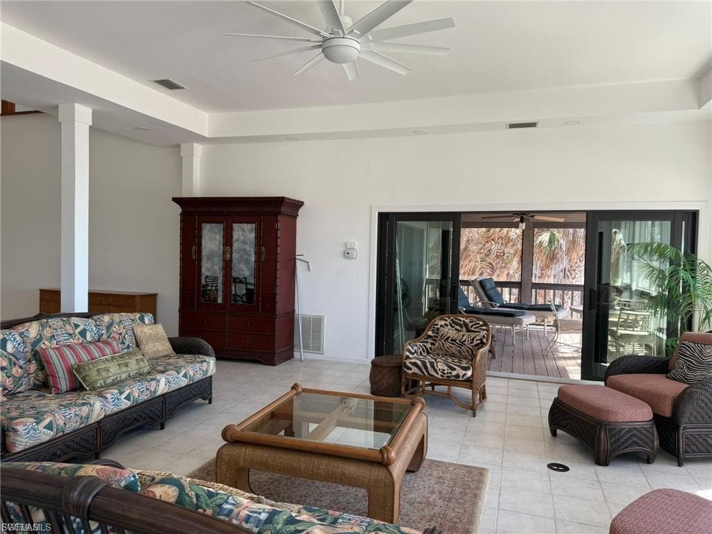 484 Gulf Bend DR-21