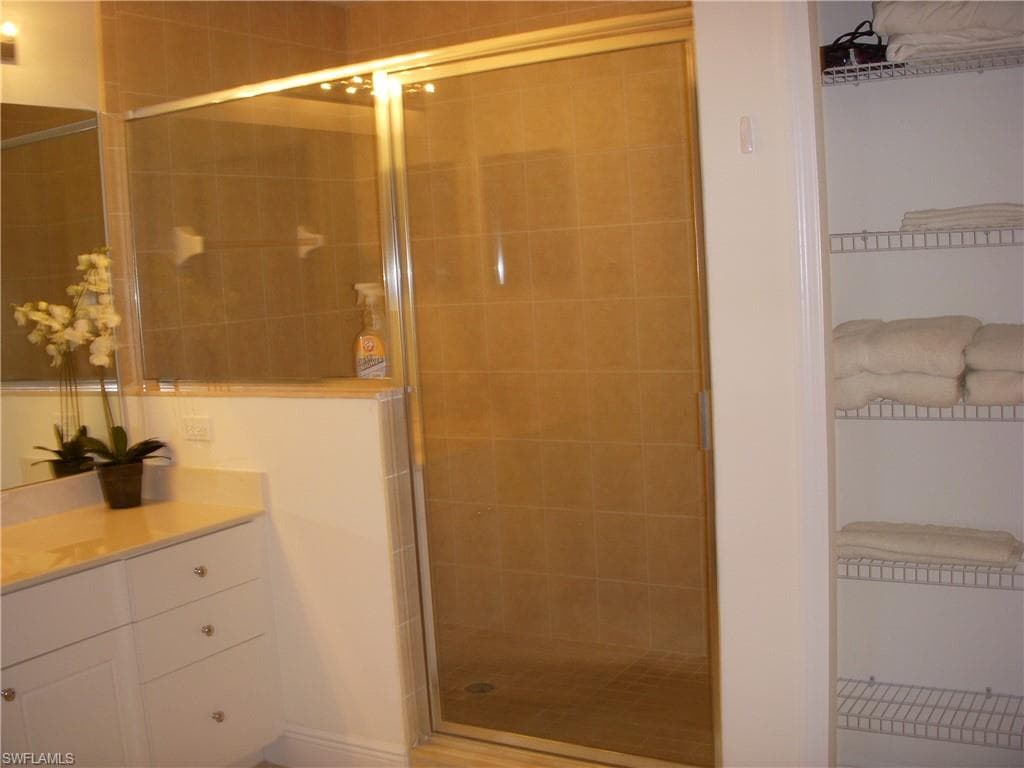 11021 Gulf Reflections DR 303-16