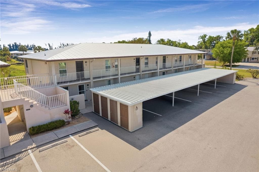 16051 Dublin CIR 202-32