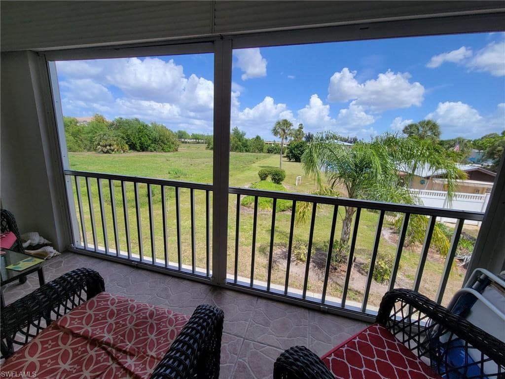 16051 Dublin CIR 202-8