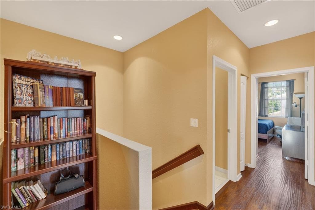 7005 Romana WAY 1701-33