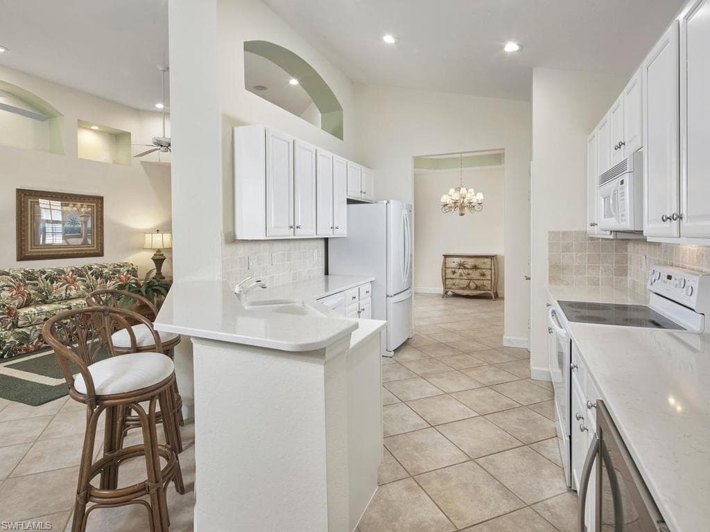 26932 Montego Pointe CT 201-6