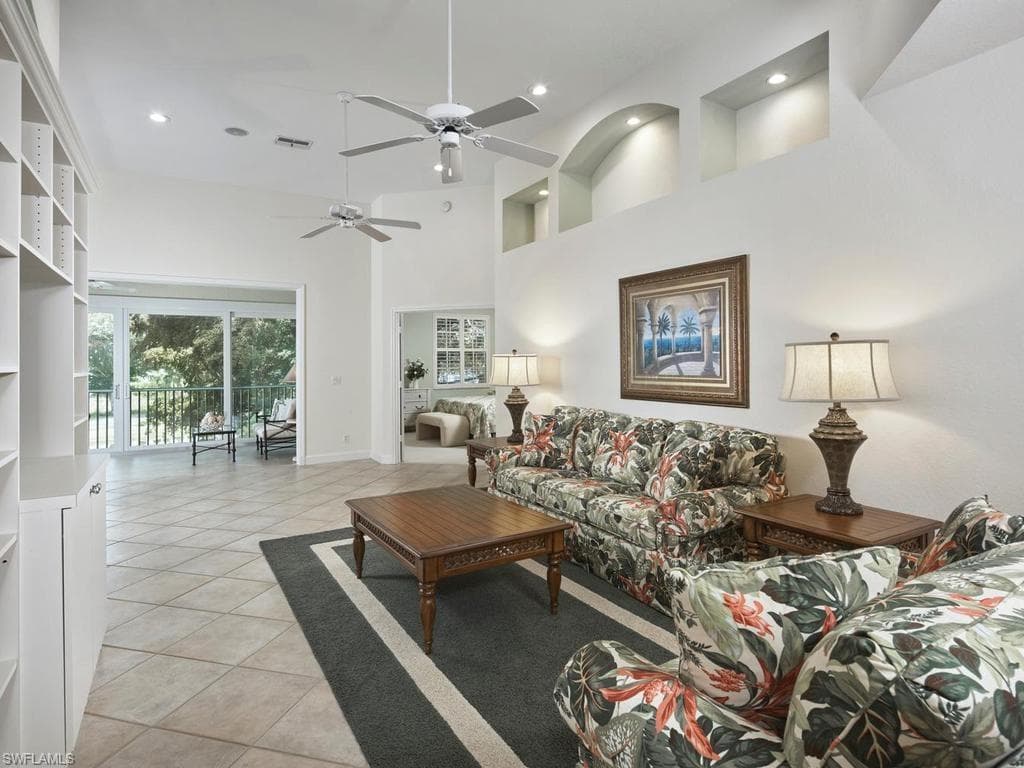 26932 Montego Pointe CT 201-8