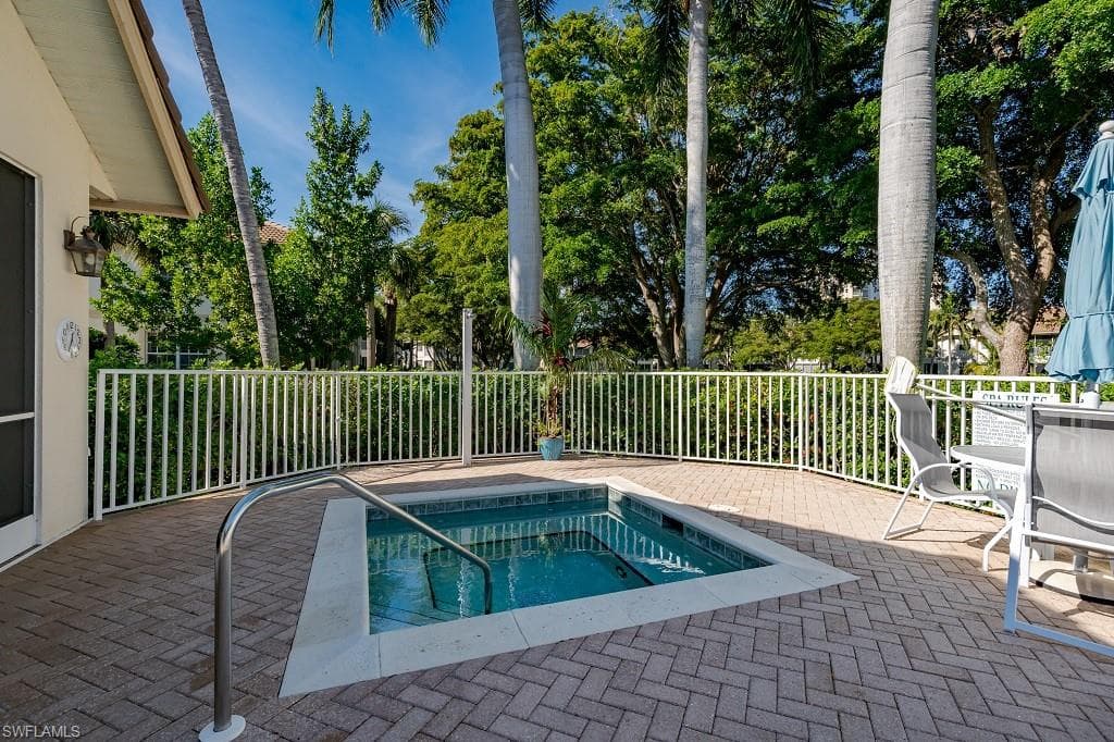 26932 Montego Pointe CT 201-21