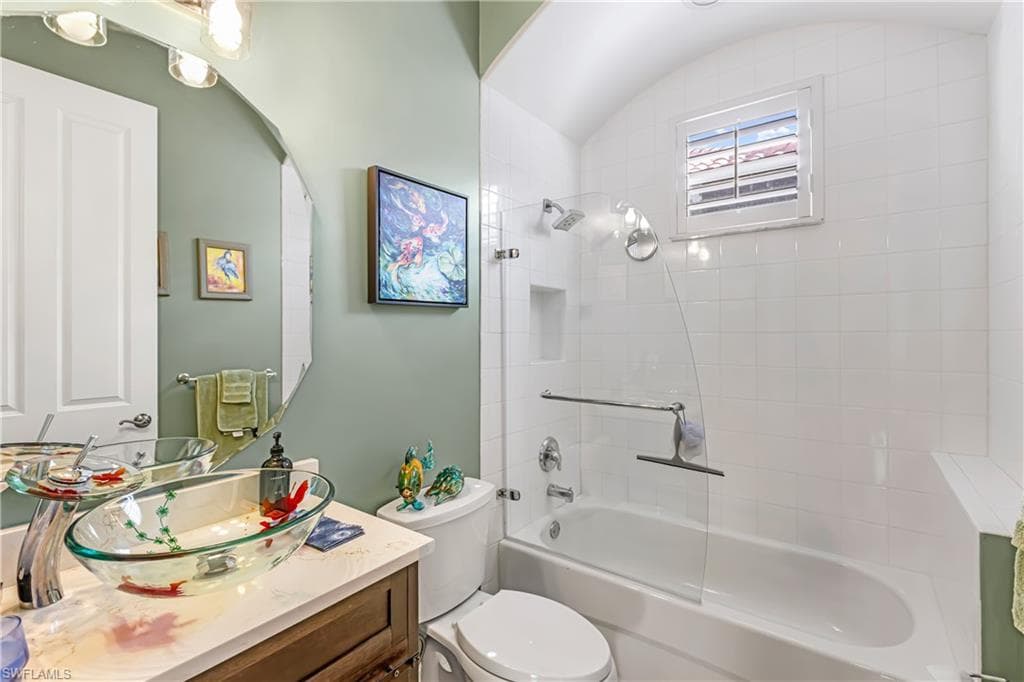 12567 Grandezza CIR-22