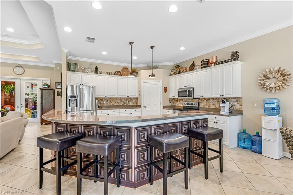 12567 Grandezza CIR-15