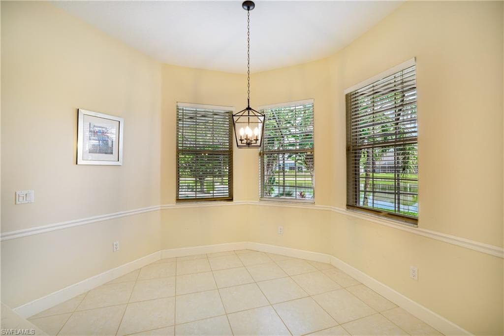 5235 Malvern CT-12