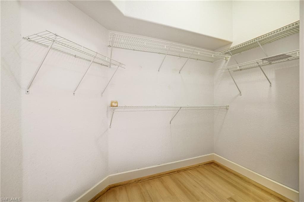 5235 Malvern CT-18