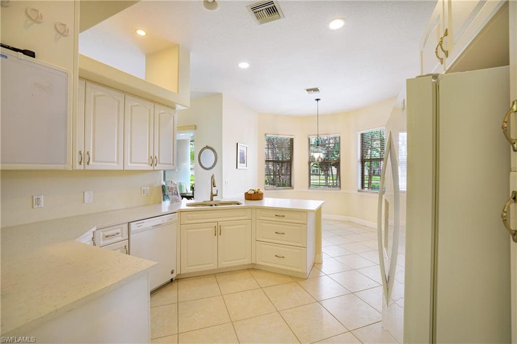 5235 Malvern CT-11