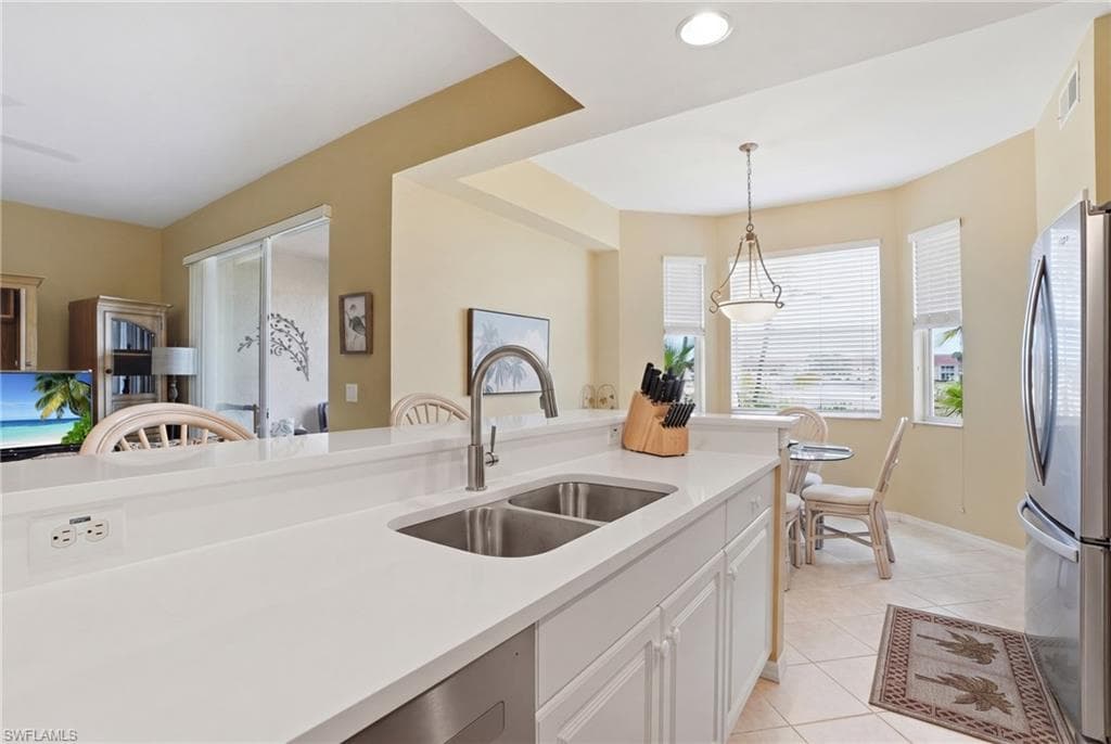 2730 Cypress Trace CIR 2812-17