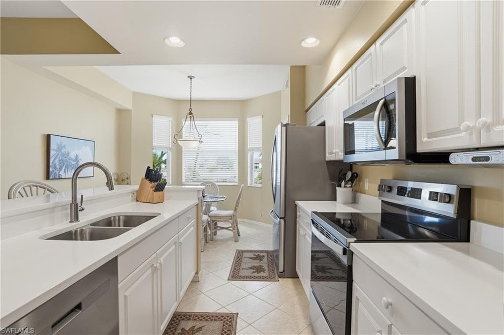 2730 Cypress Trace CIR 2812-3