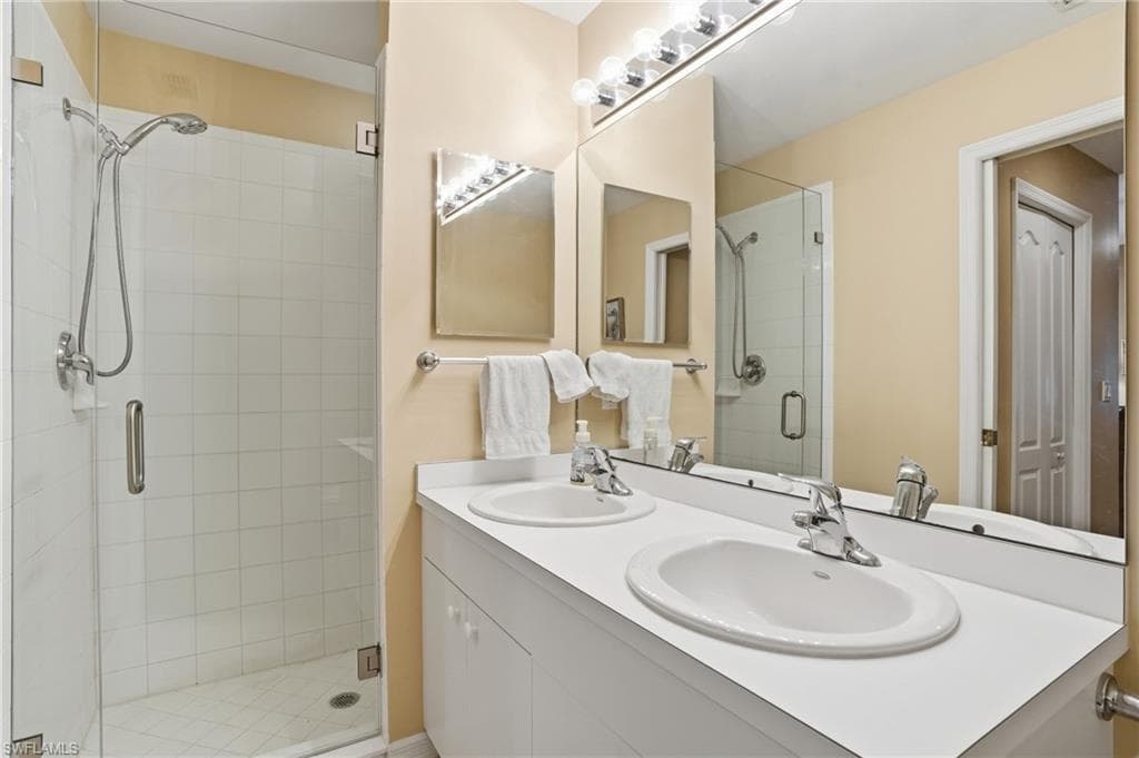 2730 Cypress Trace CIR 2812-24
