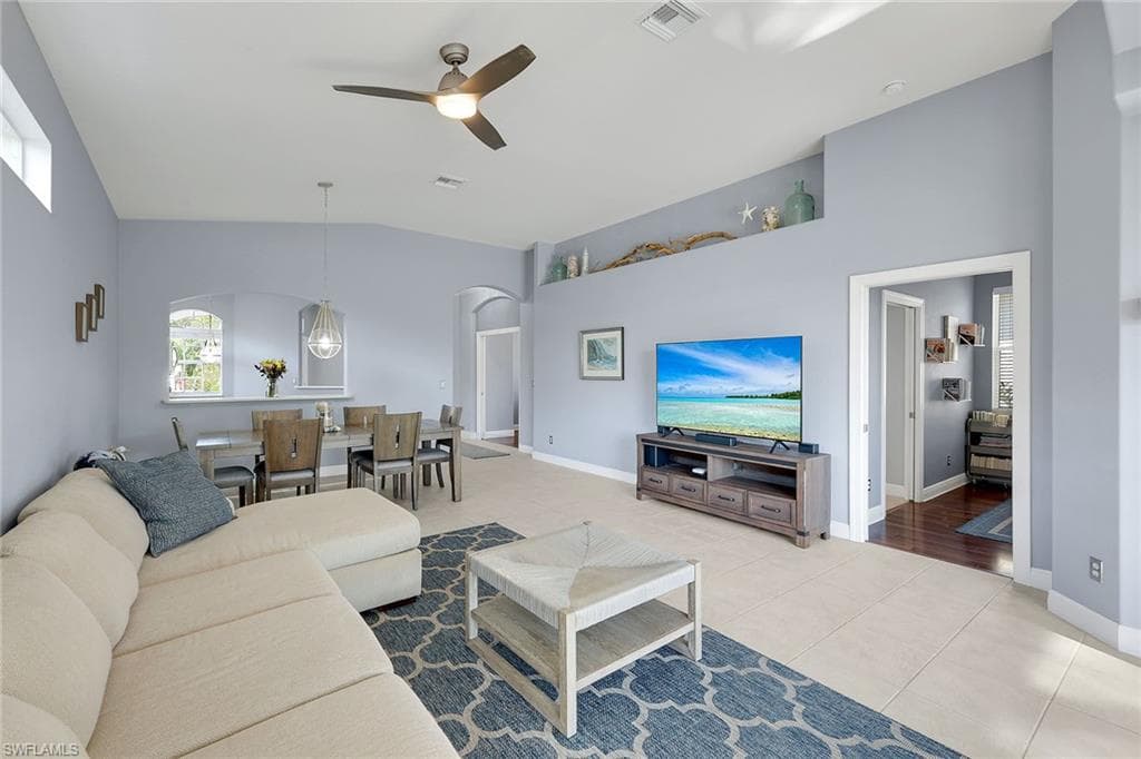 8616 Ibis Cove CIR-9