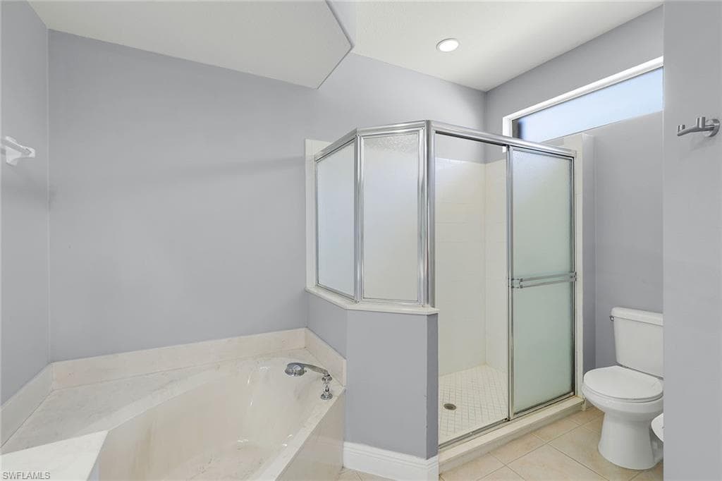 8616 Ibis Cove CIR-18