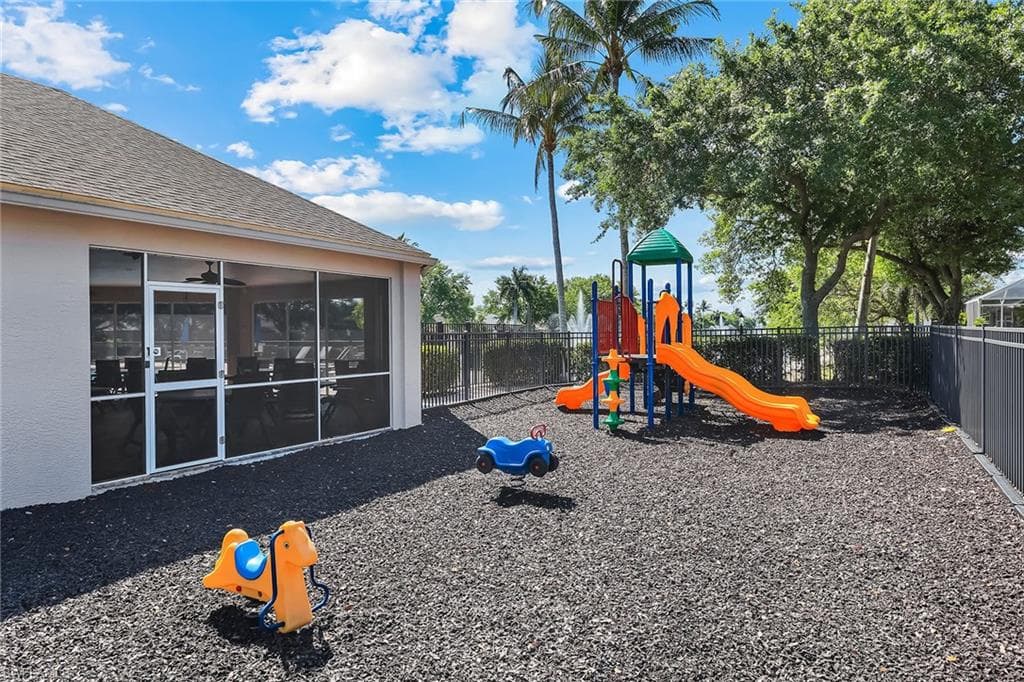 8616 Ibis Cove CIR-4