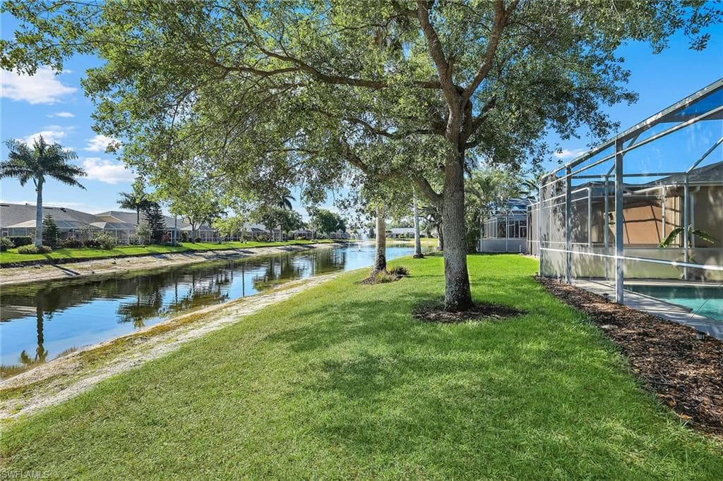 8616 Ibis Cove CIR-21